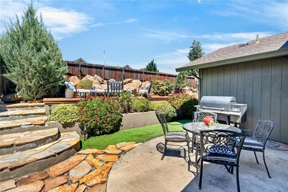 5315 Bel Air E Kelseyville, CA 95451