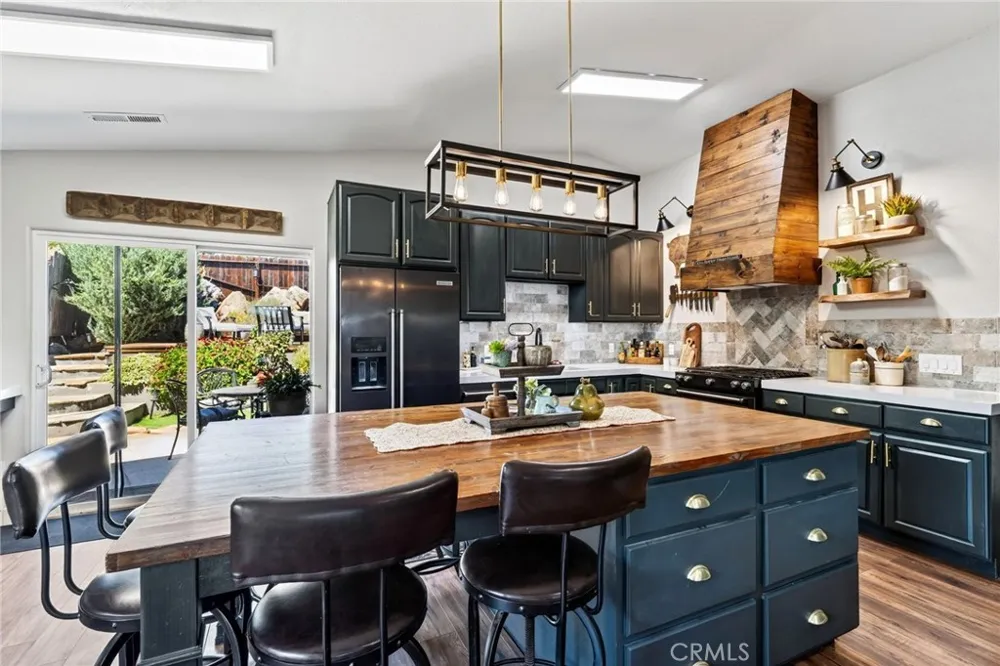 5315 Bel Air E Kelseyville, CA 95451