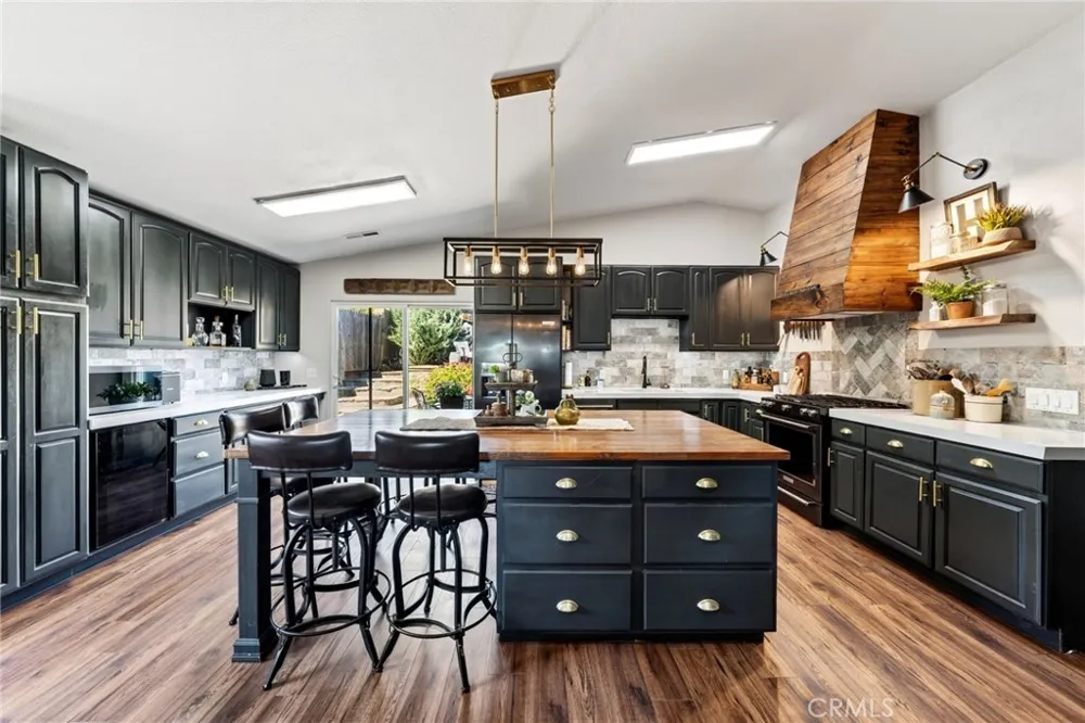 5315 Bel Air E Kelseyville, CA 95451
