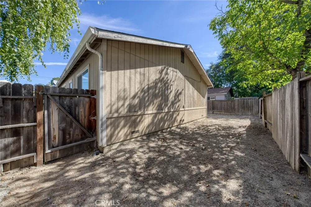 1021 2nd Street Lakeport, CA 95453