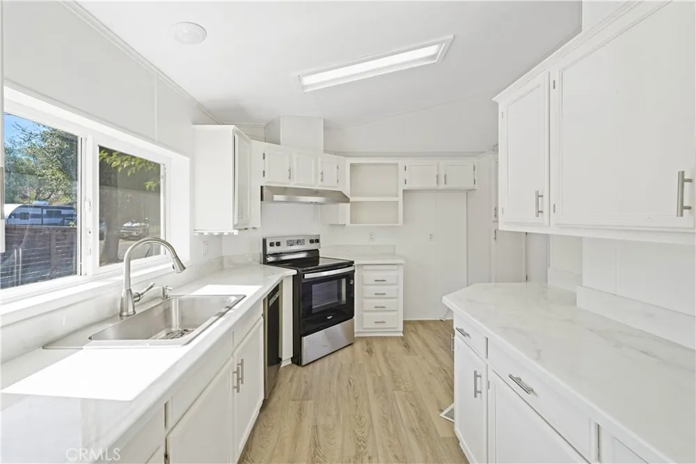9960 El Dorado Kelseyville, CA 95451