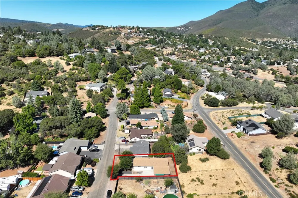 9960 El Dorado Kelseyville, CA 95451