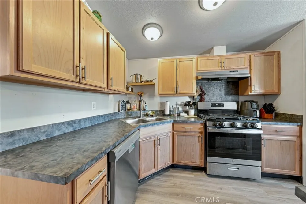 30 Helena Lakeport, CA 95453