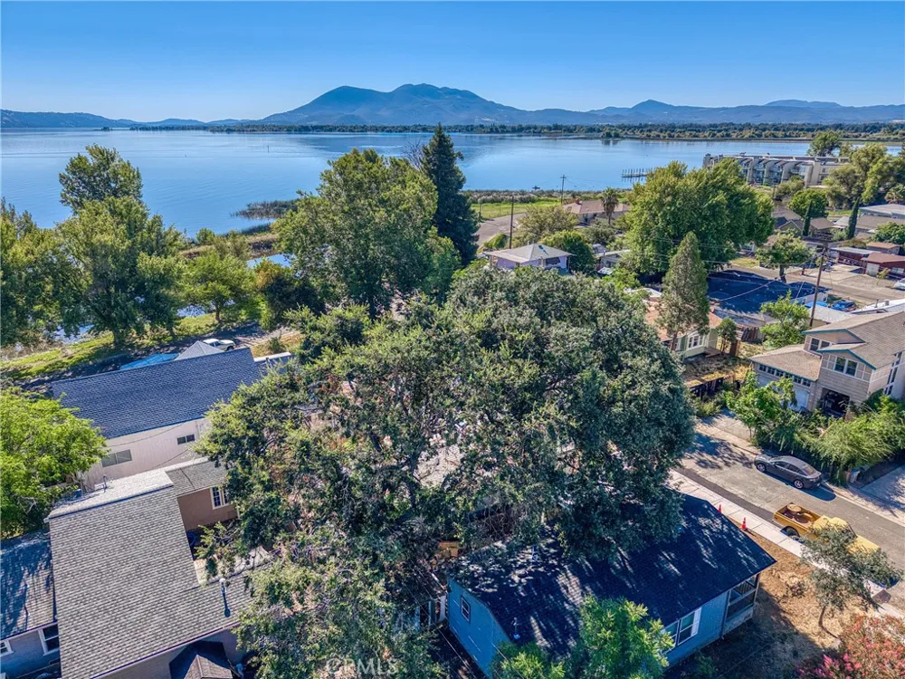 30 Helena Lakeport, CA 95453