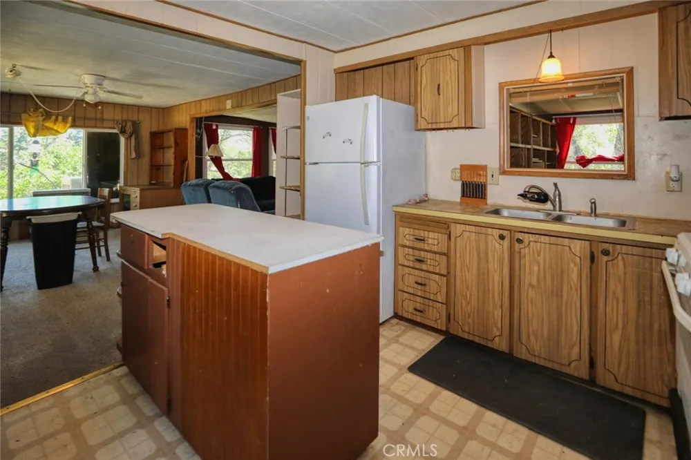 16973 Big Bear Lower Lake, CA 95457