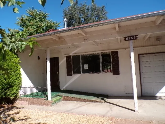 6258 5th Avenue Lucerne, CA 95458