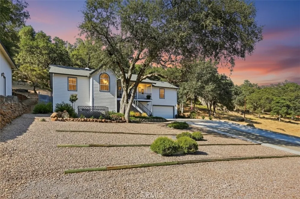 19468 Park Ridge Road Hidden Valley Lake, CA 95467
