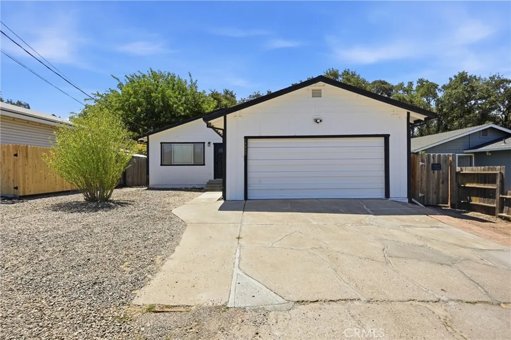 14935 Highlands Clearlake, CA 95422