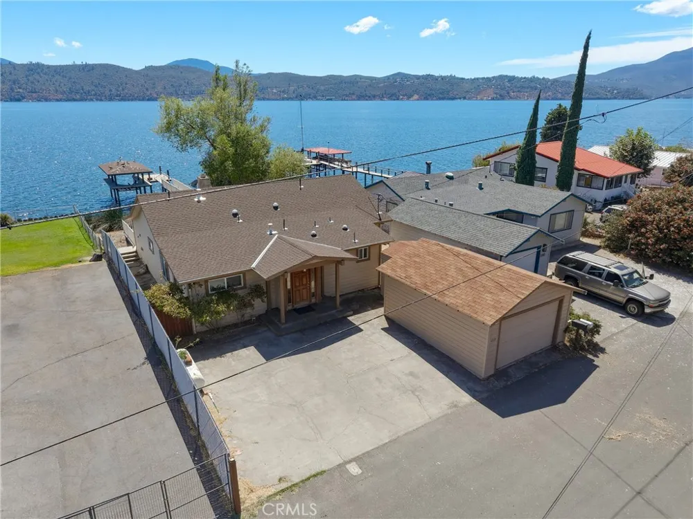 12915 Plumas Clearlake, CA 95422