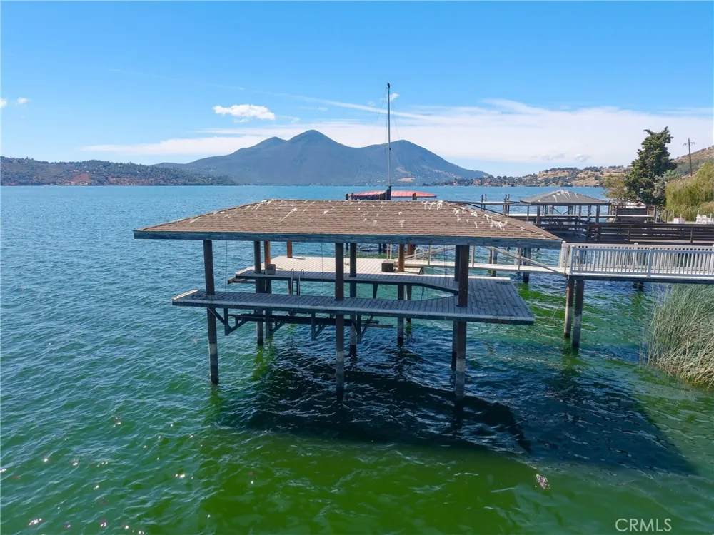 12915 Plumas Clearlake, CA 95422