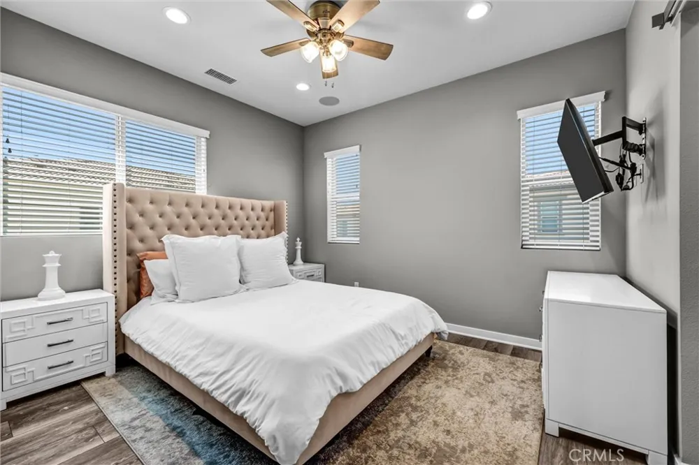 108 High Meadow Lake Forest, CA 92610