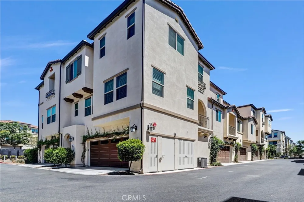 108 High Meadow Lake Forest, CA 92610