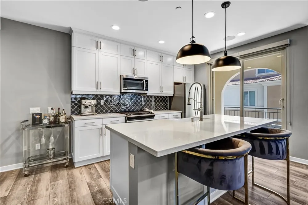 108 High Meadow Lake Forest, CA 92610