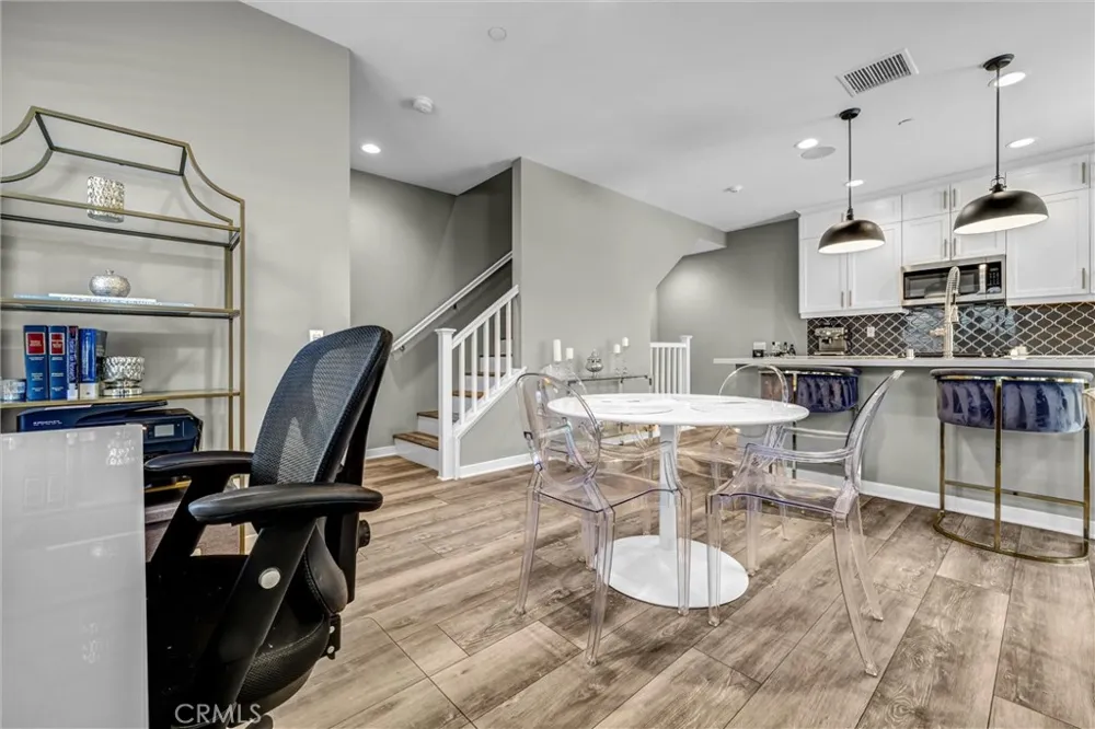 108 High Meadow Lake Forest, CA 92610