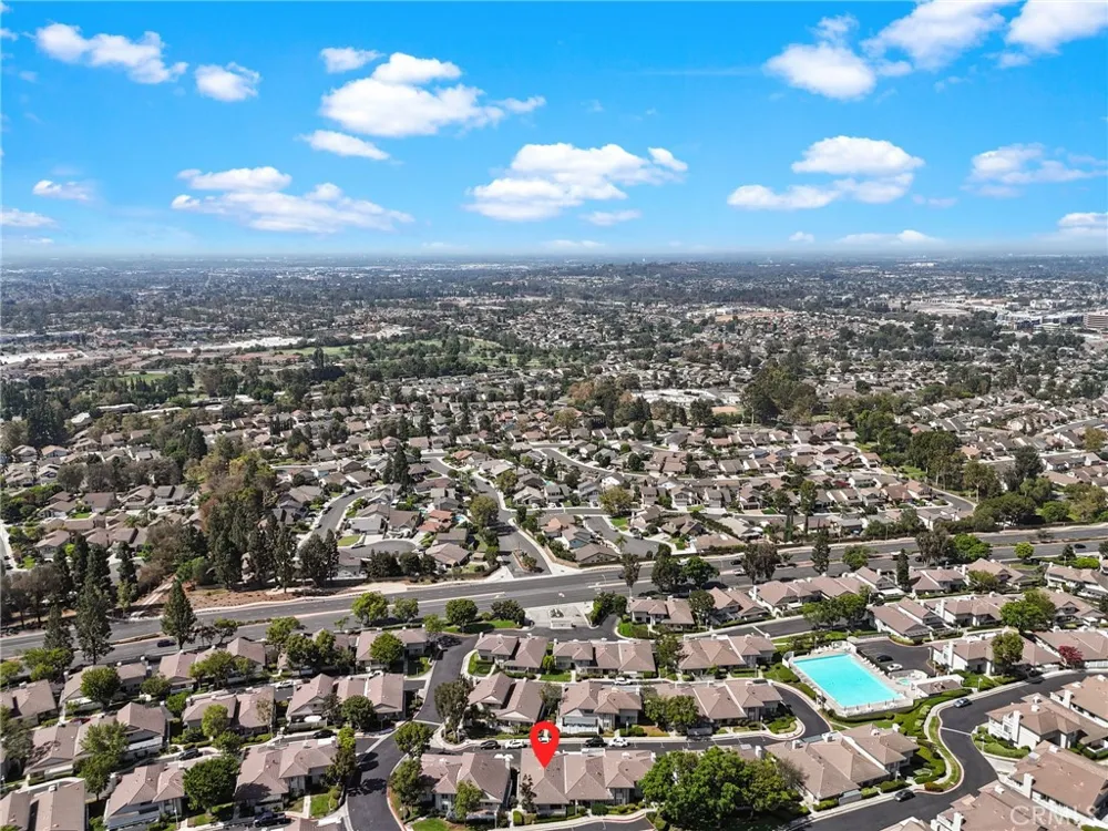 2475 Woodfield Brea, CA 92821