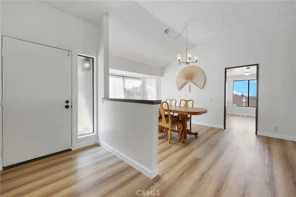 2475 Woodfield Brea, CA 92821