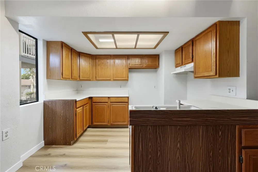 2475 Woodfield Brea, CA 92821