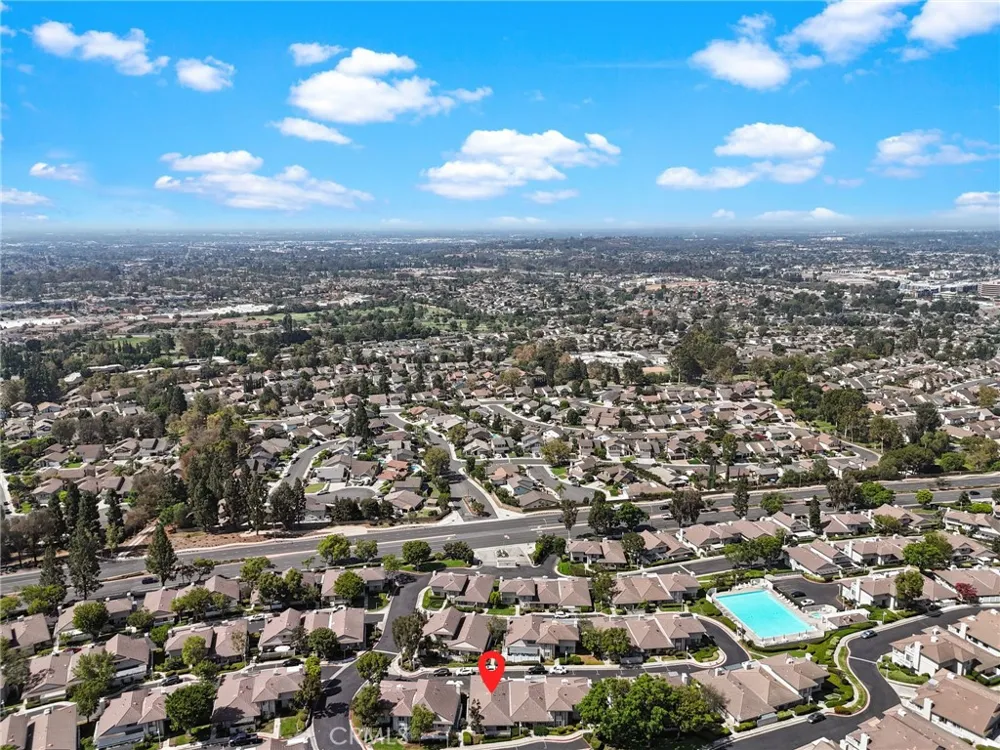 2475 Woodfield Brea, CA 92821