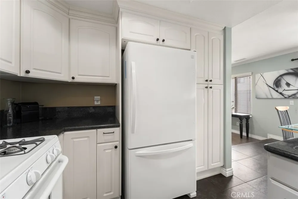 939 W 19th Costa Mesa, CA 92627