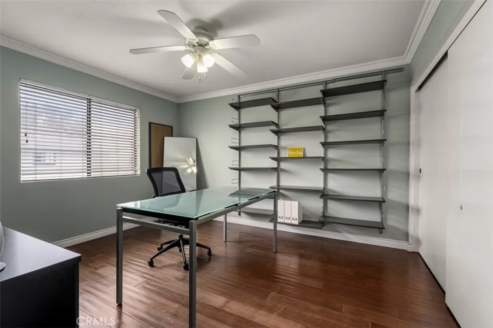 939 W 19th Costa Mesa, CA 92627