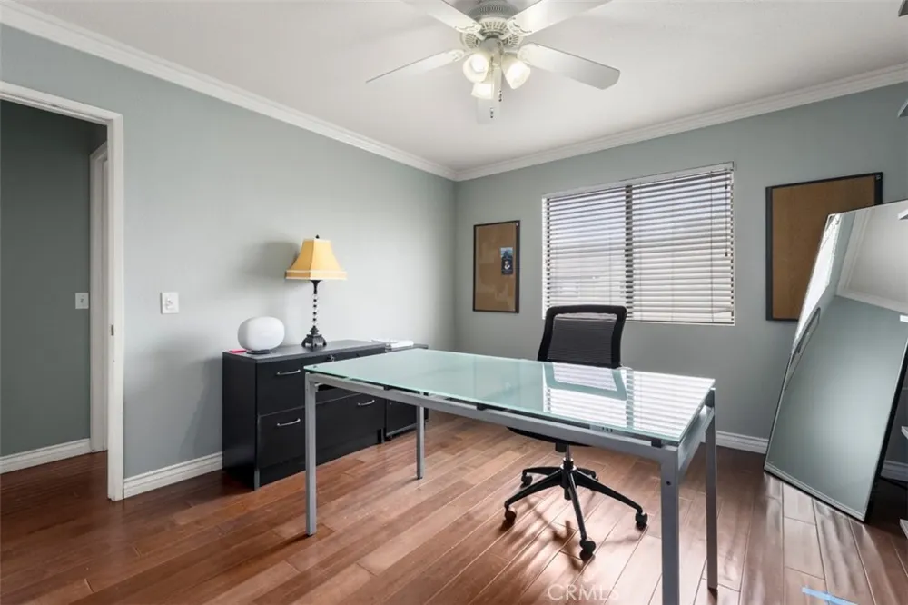 939 W 19th Costa Mesa, CA 92627