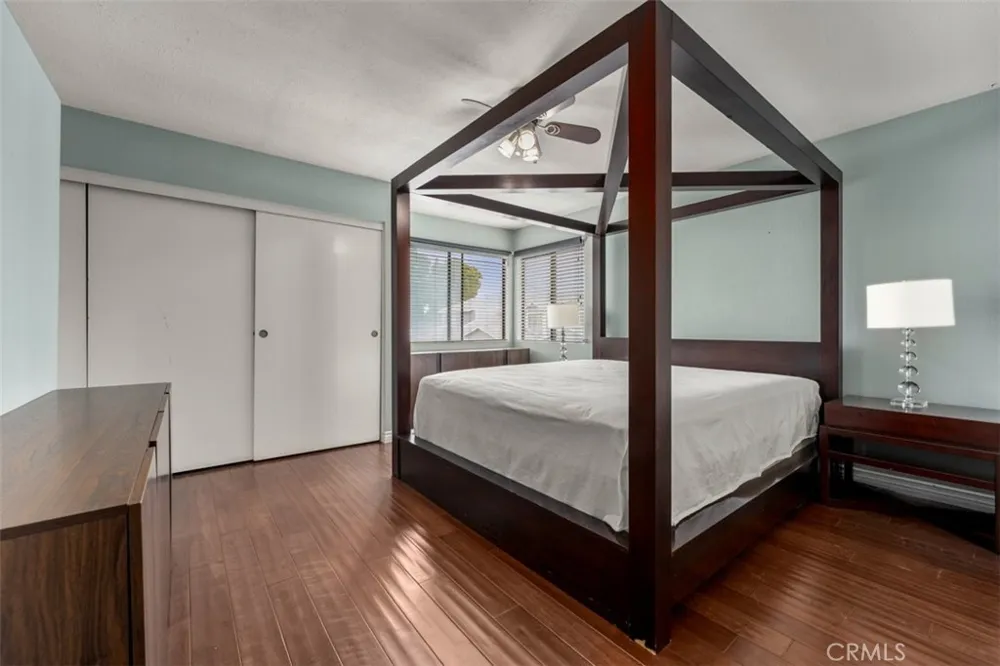 939 W 19th Costa Mesa, CA 92627