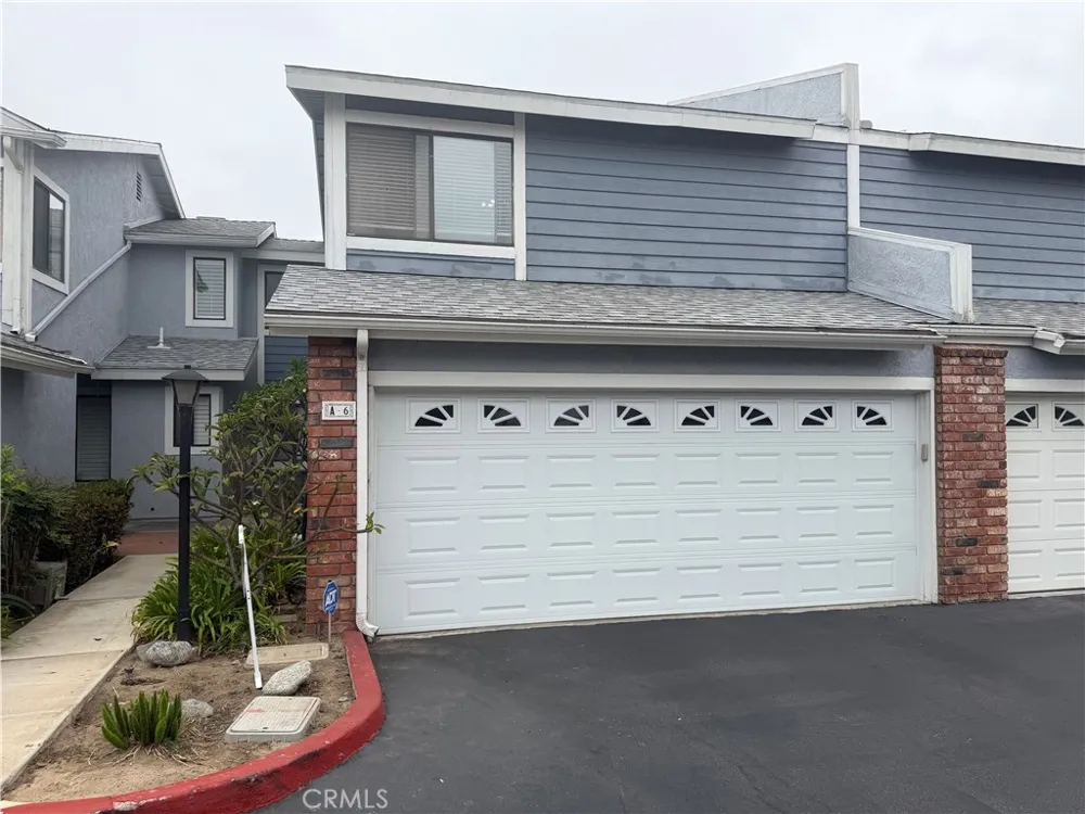 939 W 19th Costa Mesa, CA 92627