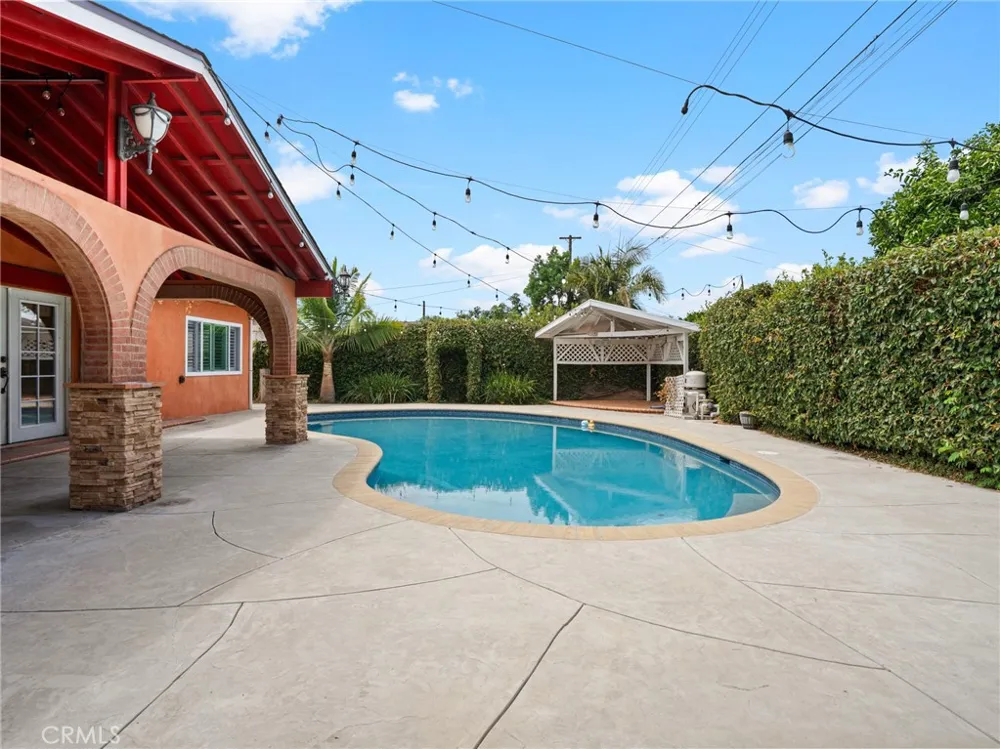 1647 South Rama Drive West Covina, CA 91790