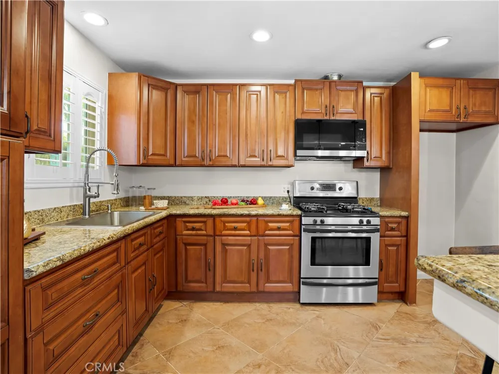 1647 South Rama Drive West Covina, CA 91790