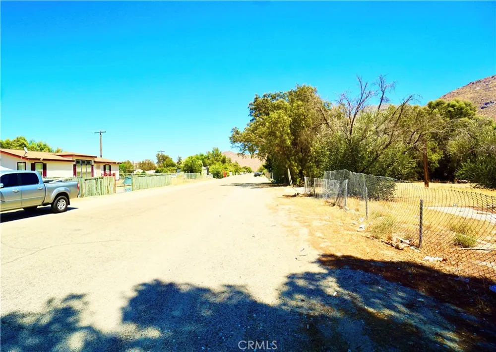 52077 Maxine Cabazon, CA 92230
