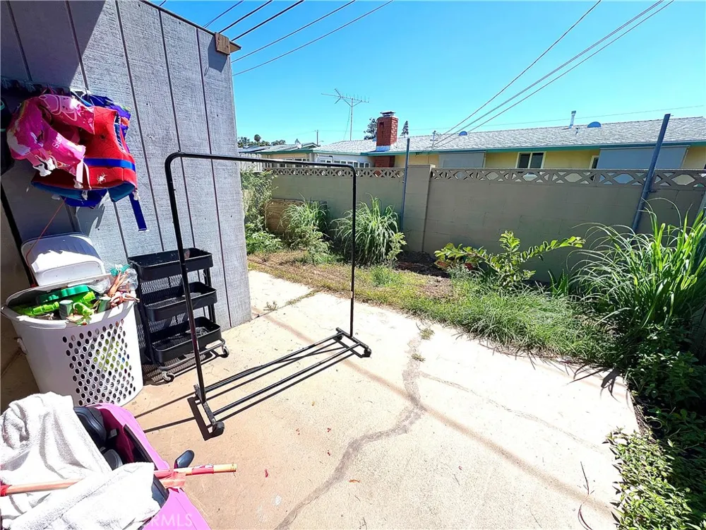 15712 Pasadena #8 Tustin, CA 92780