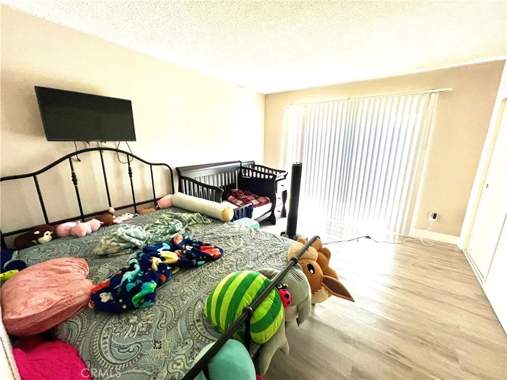 15712 Pasadena #8 Tustin, CA 92780