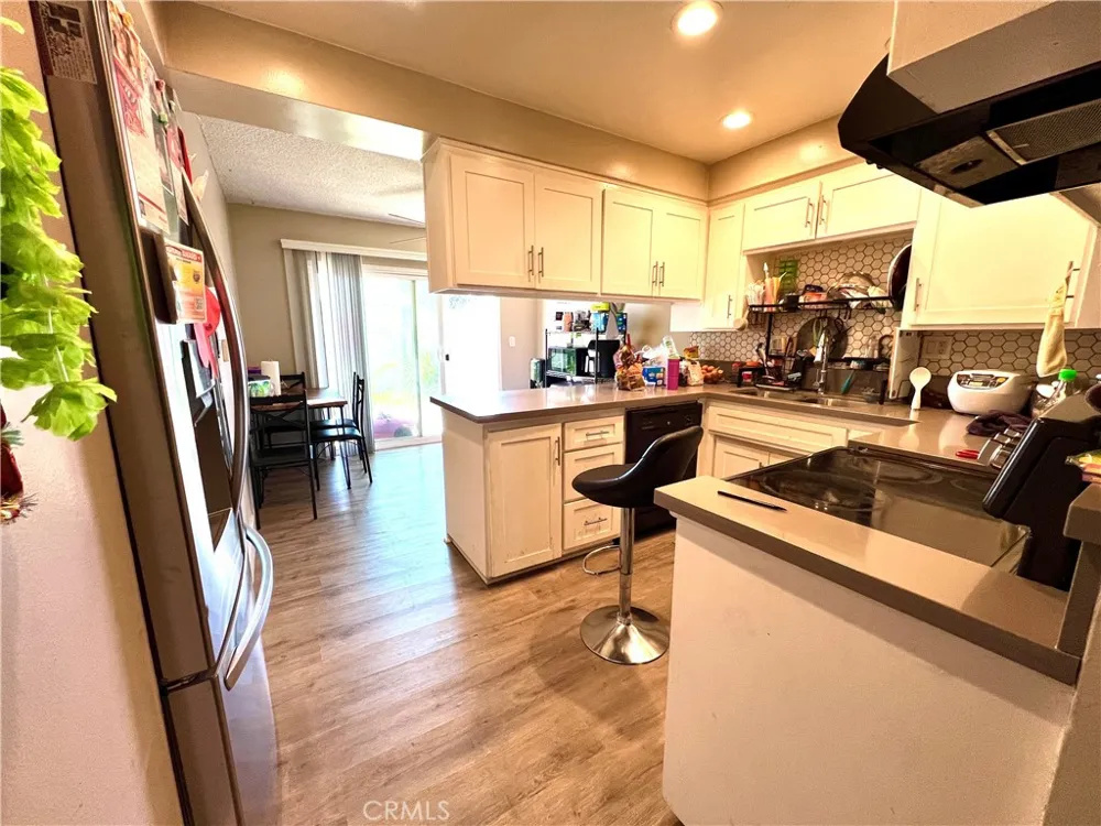 15712 Pasadena #8 Tustin, CA 92780