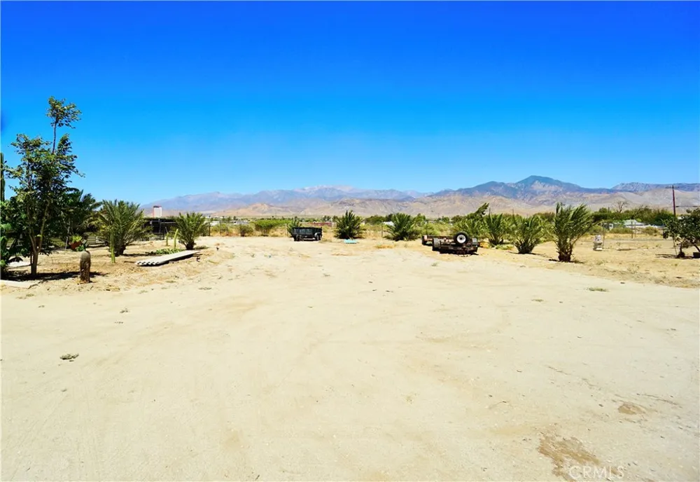 14993 Broadway Cabazon, CA 92230