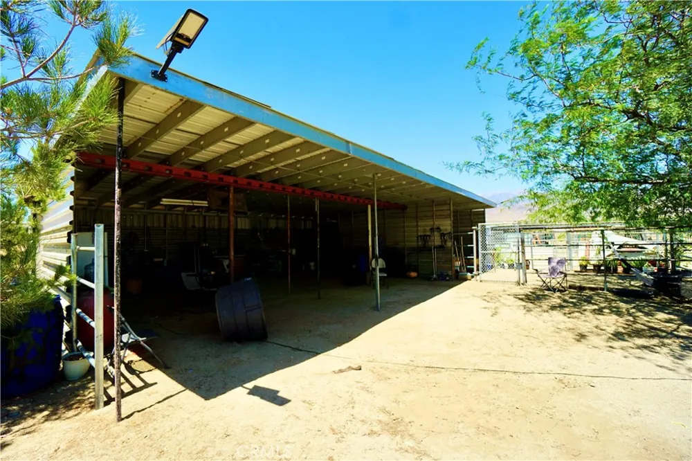 14993 Broadway Cabazon, CA 92230