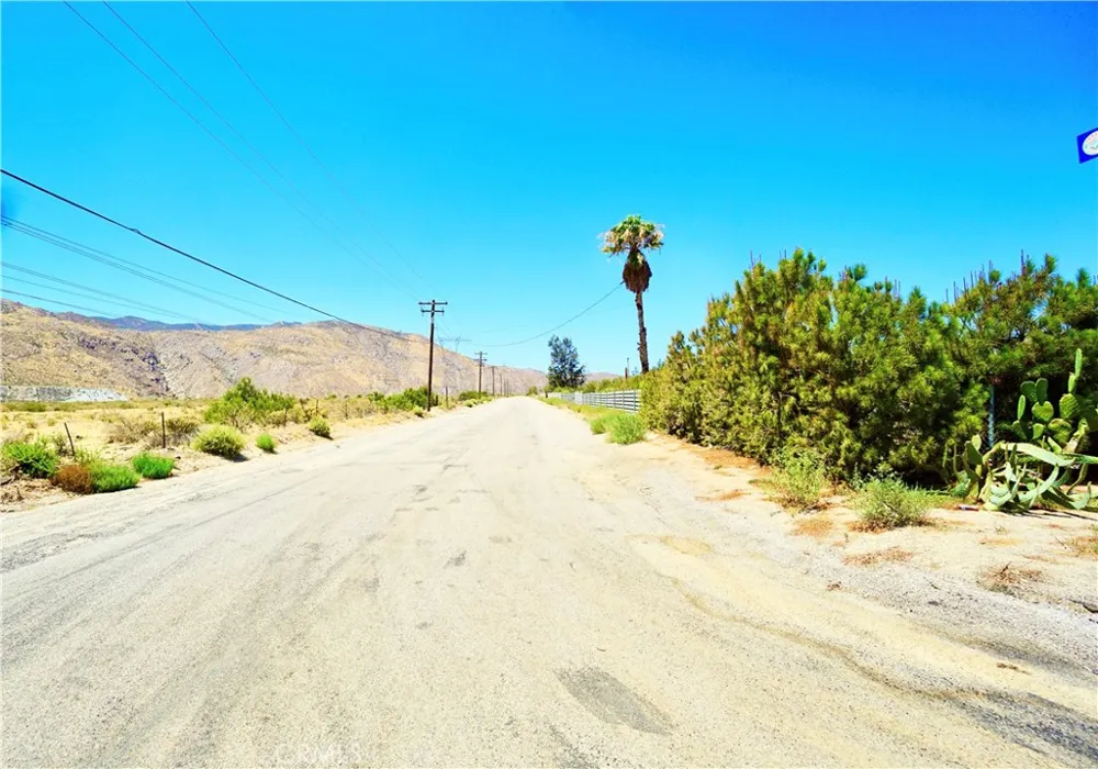14993 Broadway Cabazon, CA 92230