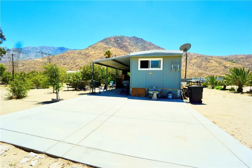14993 Broadway Cabazon, CA 92230