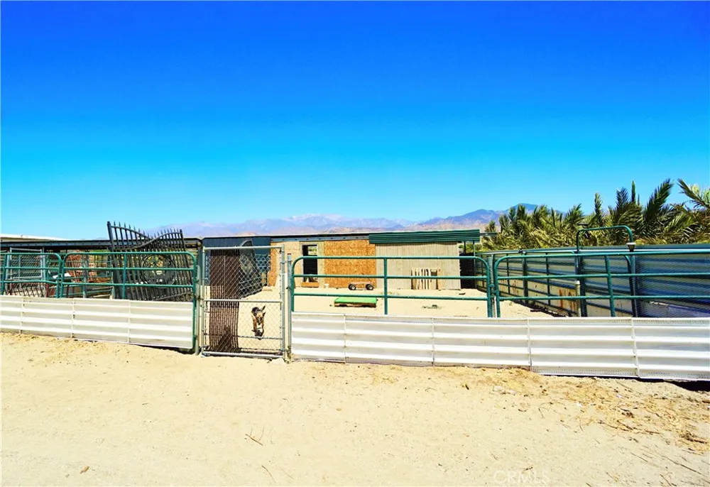 14993 Broadway Cabazon, CA 92230