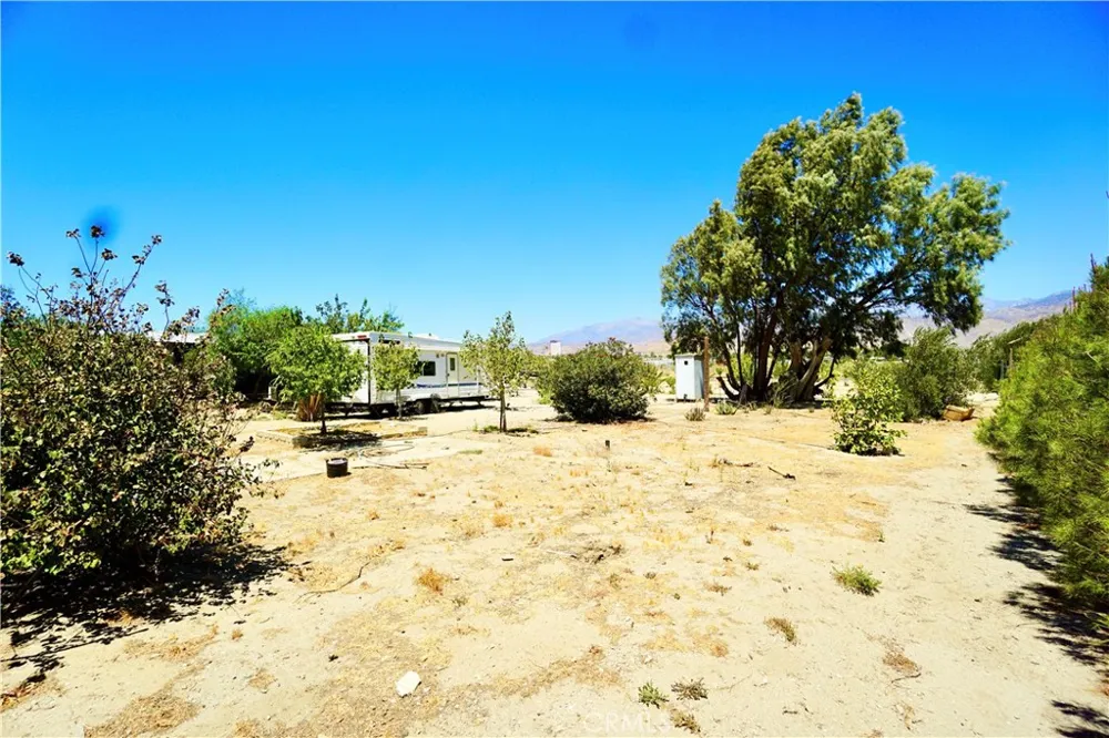 14993 Broadway Cabazon, CA 92230