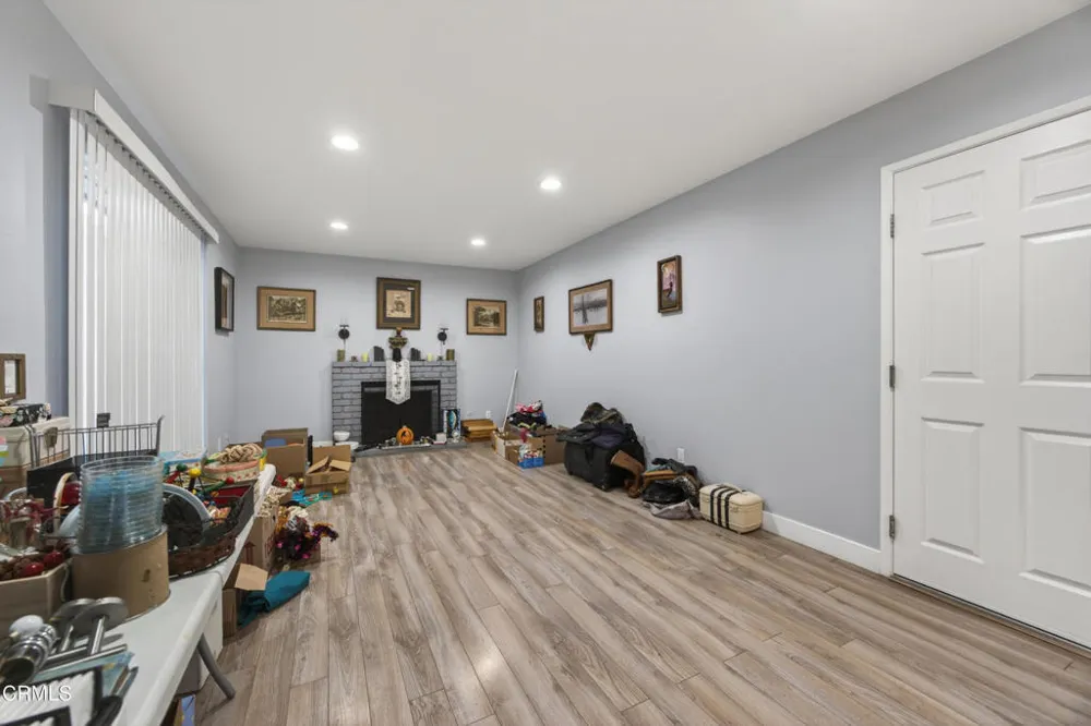 4351 Frost Drive Oxnard, CA 93033