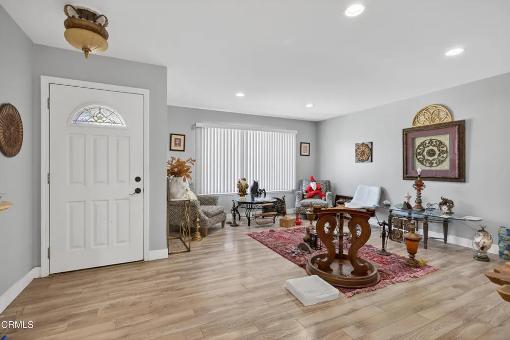 4351 Frost Drive Oxnard, CA 93033