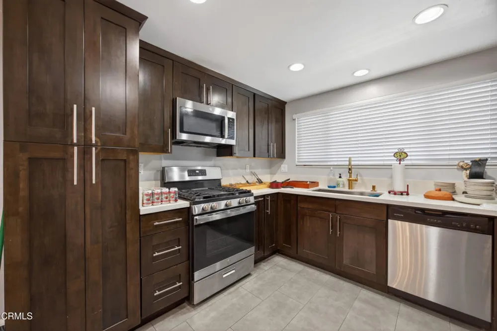 4351 Frost Drive Oxnard, CA 93033