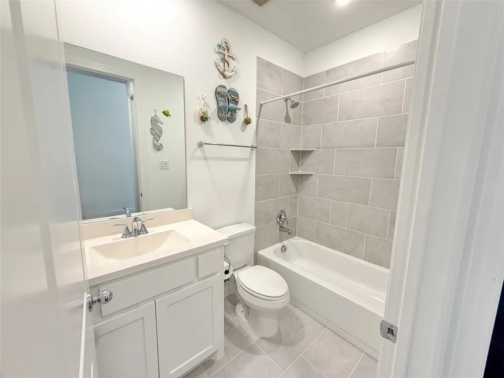 4513 Expedition Drive Oak Point, TX 75068