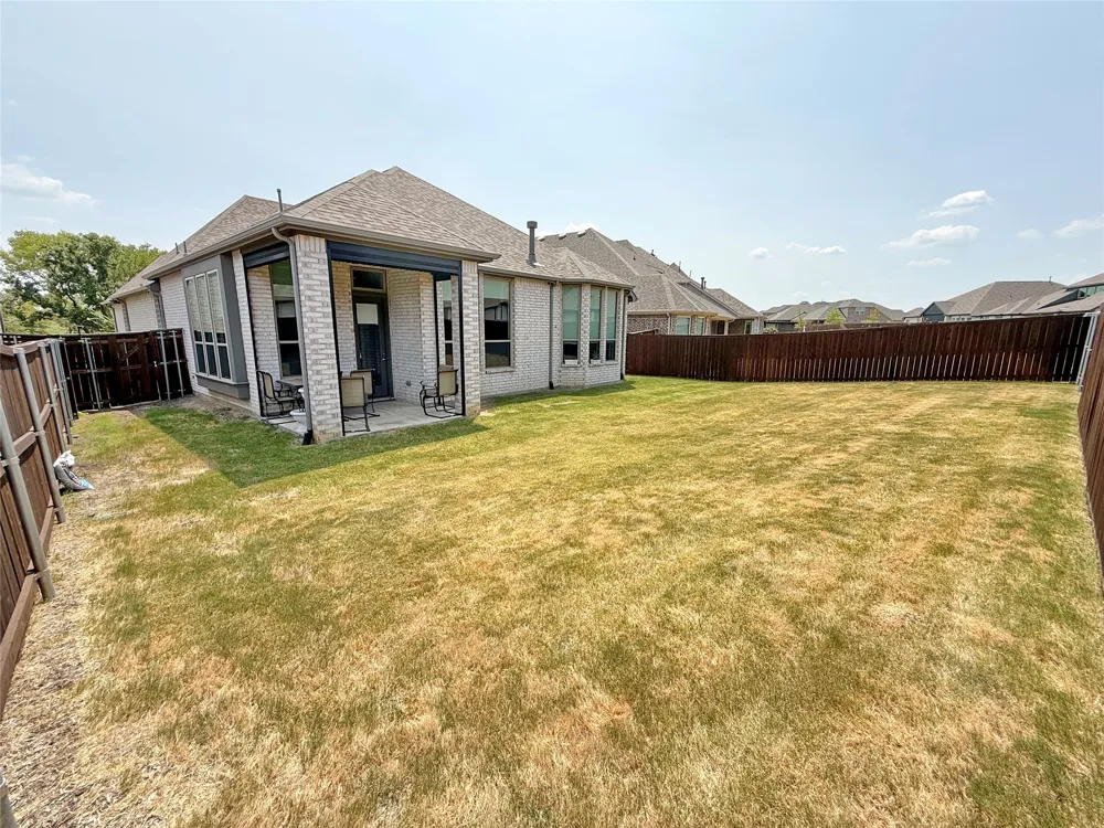 4513 Expedition Drive Oak Point, TX 75068