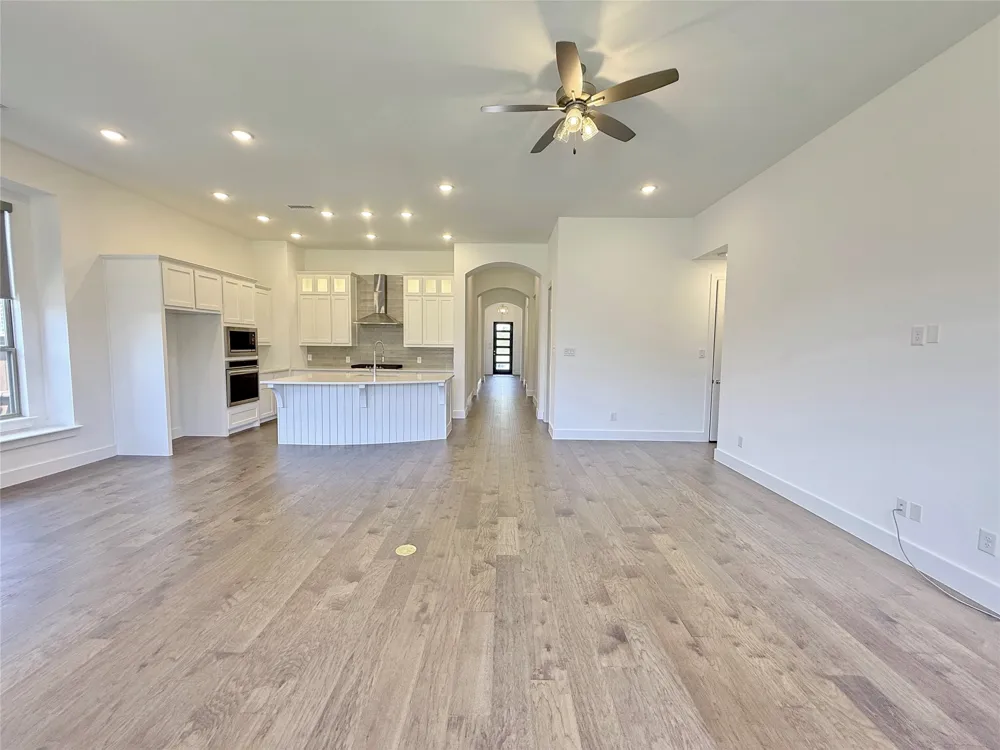 4513 Expedition Drive Oak Point, TX 75068