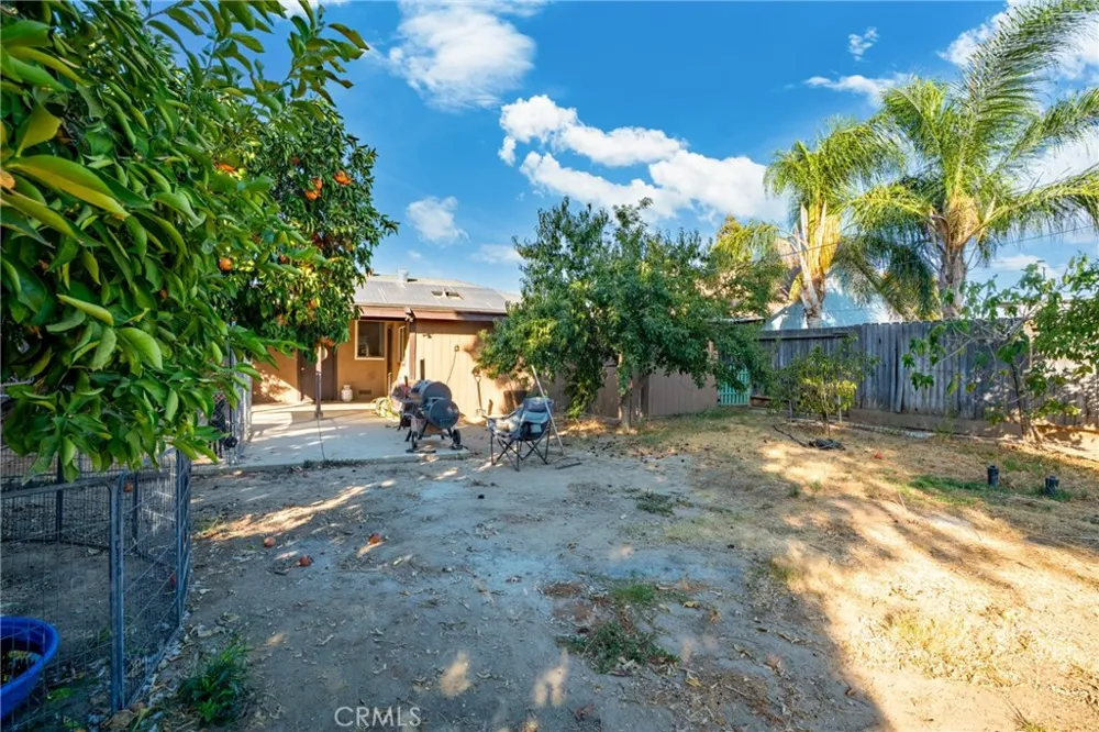 567 E STREET Waterford, CA 95386