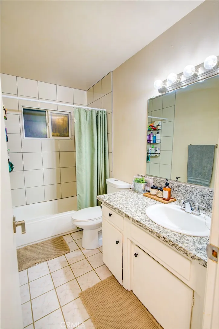 567 E STREET Waterford, CA 95386