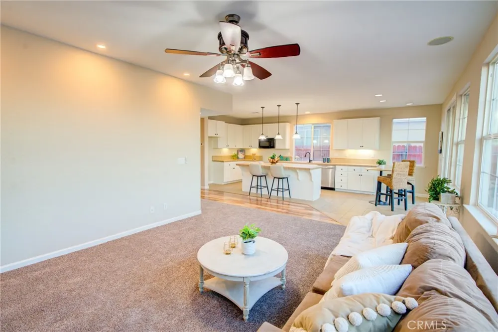 1466 La Sierra St Merced, CA 95348