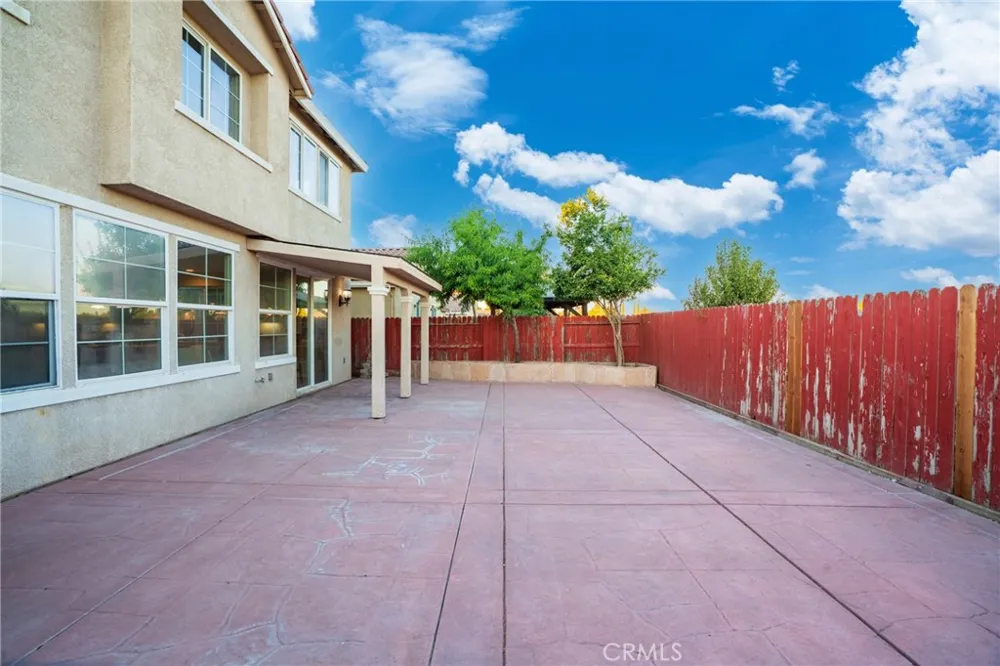 1466 La Sierra St Merced, CA 95348