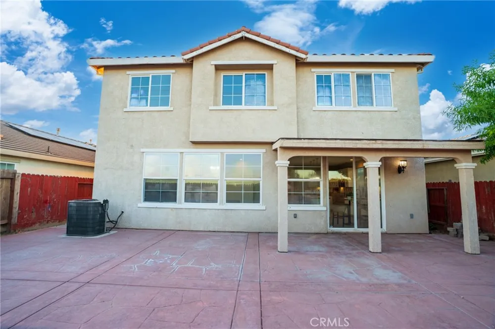1466 La Sierra St Merced, CA 95348